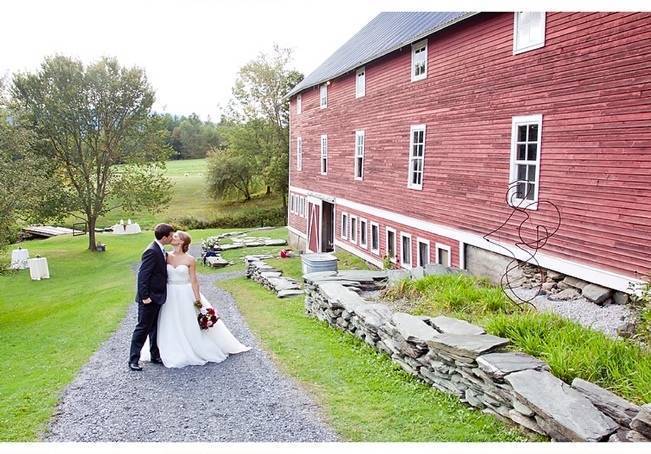 Vermont Country Chic Barn Wedding {Ember Photography} 24