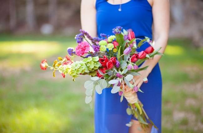 Bright + Bold Spring Floral Inspiration {Holeigh V Photography} 5