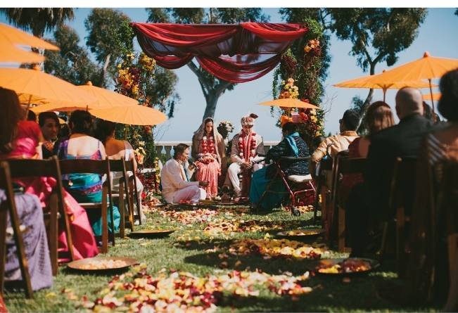 Rustic + Bright Hindu Wedding {Ian Grant Photography} 11