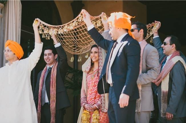 Rustic + Bright Hindu Wedding {Ian Grant Photography} 8