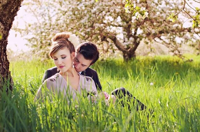 Vermont Vintage Orchard Shoot {Lis Photography} 16