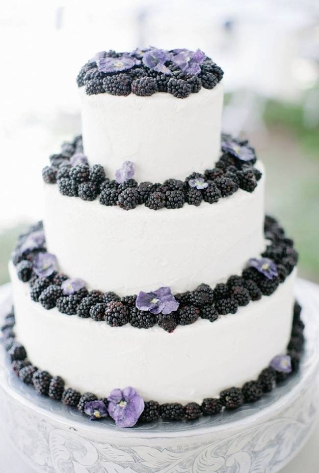Berry Wedding Cake Ideas 2