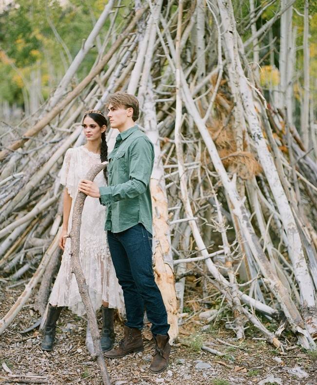 A Woodland Romance – Autumn Fairy Bride {Gaby J Photography} 5