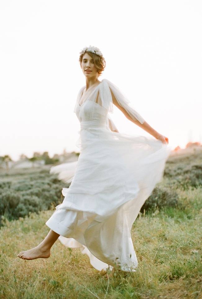 Ethereal Lavender Editorial Featuring Jenny Yoo’s Nabi Collection {This Modern Romance} 6