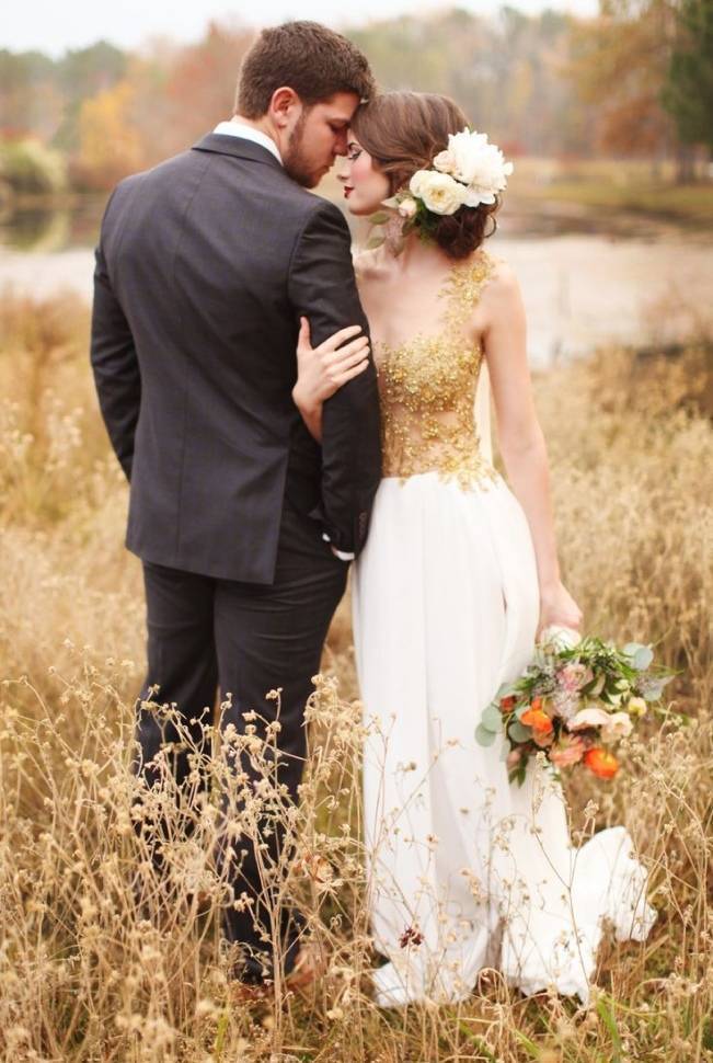 Gold Wedding Dress Inspiration: 17+ Gilded Gowns