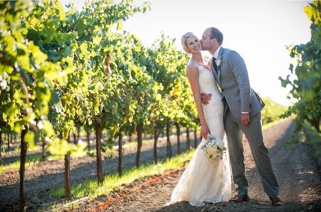 Yellow-+-Navy-Rustic-Vineyard-Wedding-Evan-Chung-Photography-7