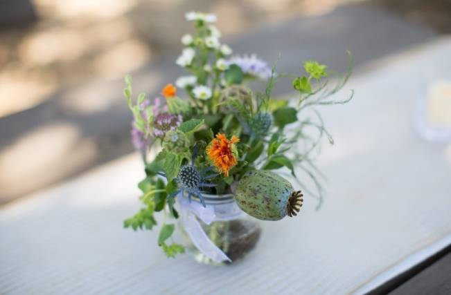 Simple California Picnic in the Park Wedding {Heidi Sandoval Photography} 17