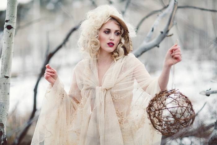 Nature Meets Vintage Bridal Inspiration – Lacy Dresses Vintage Co + Whynaught Shop 10