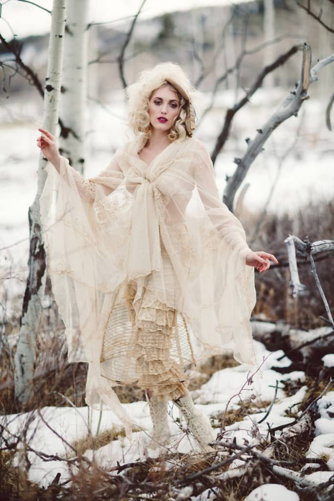 Nature Meets Vintage Bridal Inspiration – Lacy Dresses Vintage Co + Whynaught Shop 6