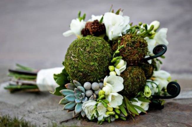 Whimsical Moss Wedding Bouquet Ideas 1