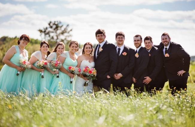 Mint Backyard wedding in Northern Ontario {Caroline Ross Photography} 26