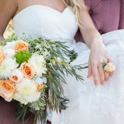 Peach Garden Wedding Inspiration {Shelly Taylor Photography}