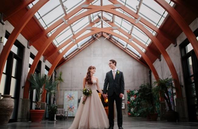 Modern Botanical Greenhouse Wedding {The Light + Color} 24