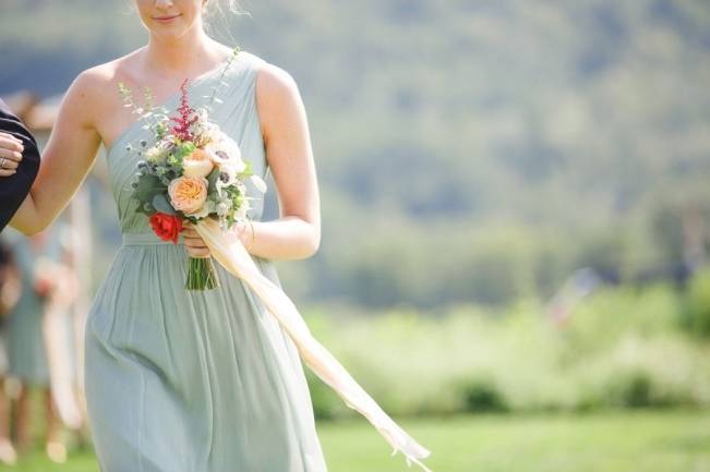 Romantic Vermont Wedding at West Monitor Barn - amy donohue photography 13