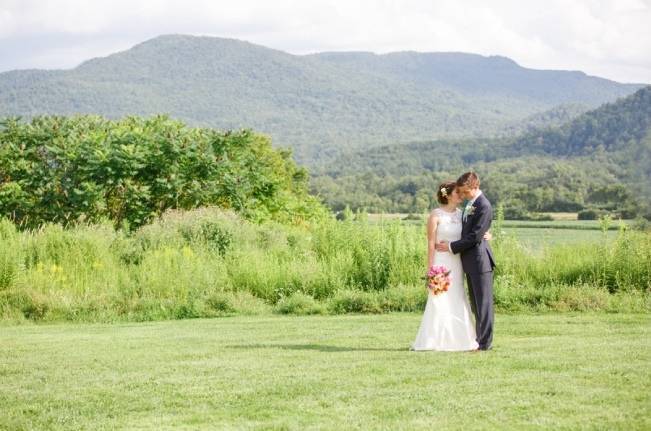 Romantic Vermont Wedding at West Monitor Barn - amy donohue photography 18