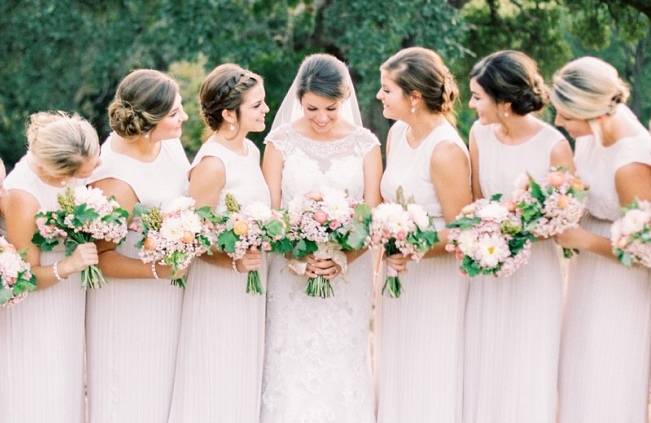 Rustic Chic Texas Barn Wedding - Stephanie Hunter Photography 1