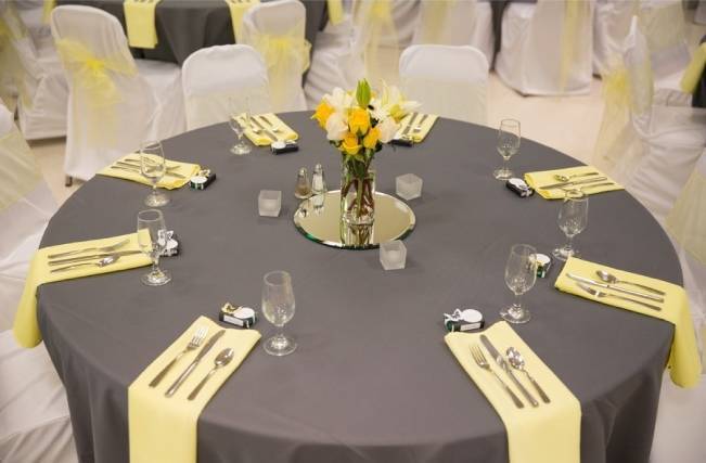 Yellow and Grey Prairie Wedding in Alberta, Canada 20