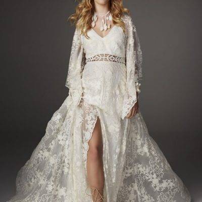 15 Stunning Gowns in Fall 2017 Bridal