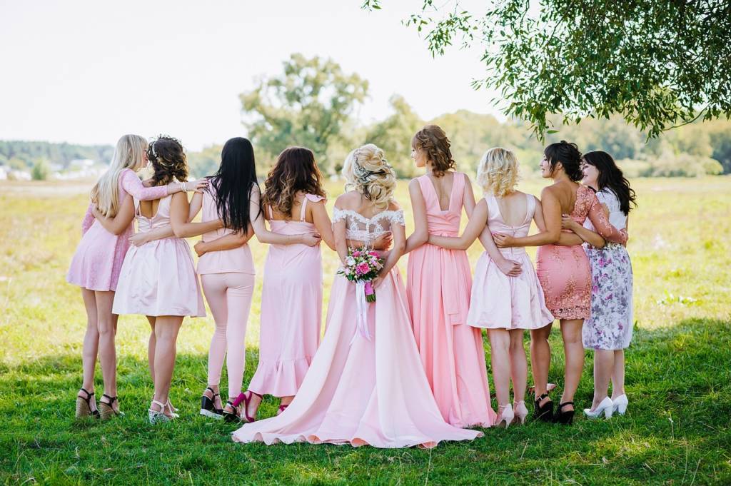 Help! My Maid of Honor Isn't Doing her Duties 23