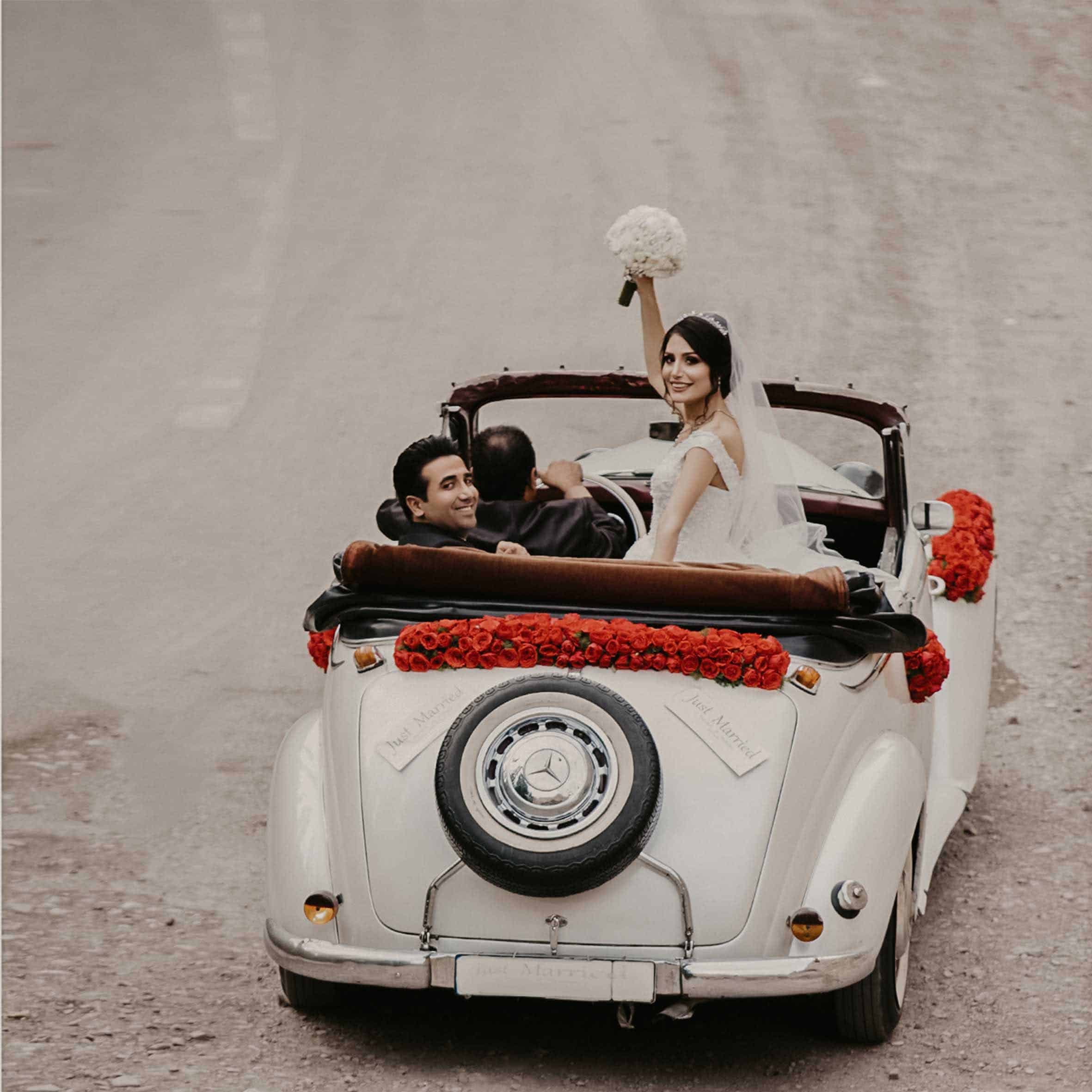 10 Gorgeous Ways to Decorate Your Wedding Getaway Car, weddingsonline