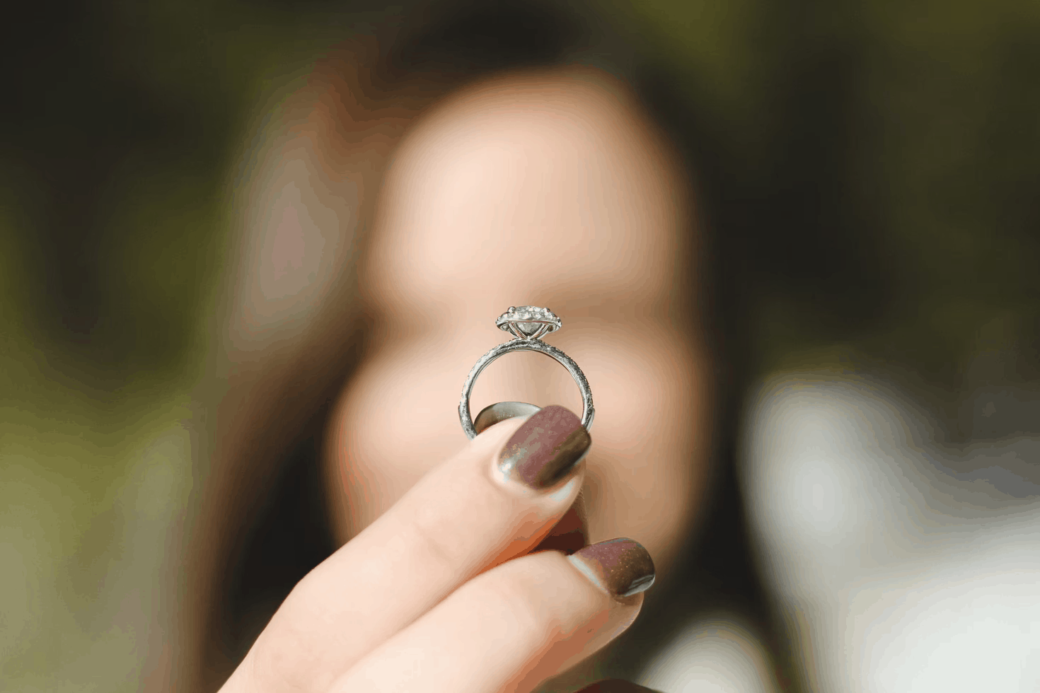Let LovBe (Be) your Guide to The Perfect Engagement Ring 13