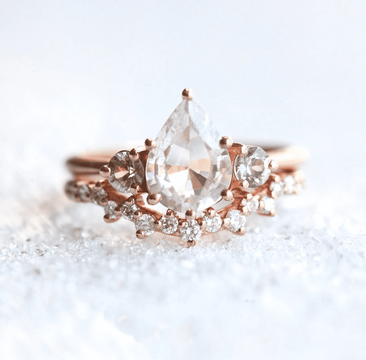 Top 5 Sapphire Engagement Rings From Capucinne 29