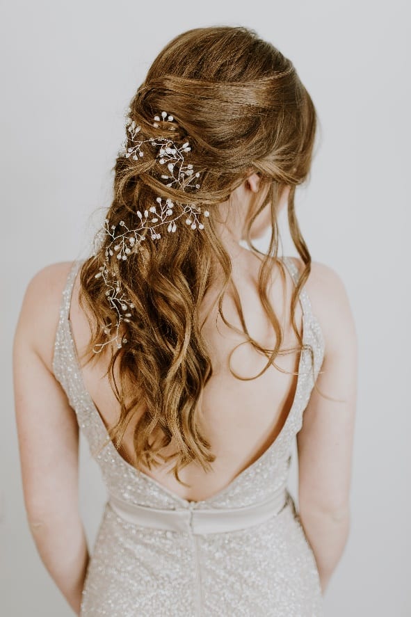 5 Ways to Incorporate Pearls in Your Bridal Look 15
