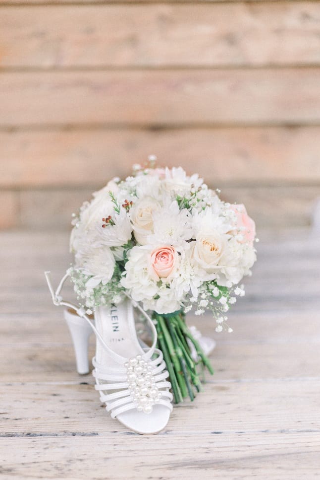 5 Ways to Incorporate Pearls into Your Wedding Decor MWF Blog