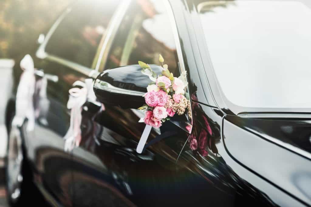 Why A Limousine Is The Perfect Wedding Transport 11