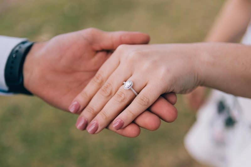Free Photo of Engagement Ring Stock Photo