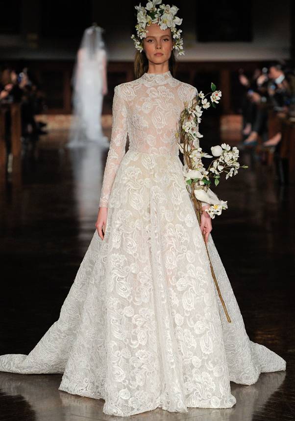 High-Necked Wedding Gowns: The Subtle Star of Bridal Fashion 59