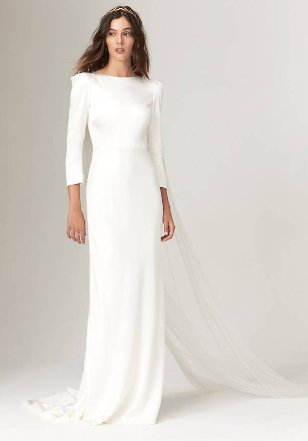 High-Necked Wedding Gowns: The Subtle Star of Bridal Fashion 43