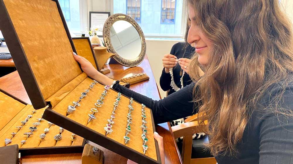 Buying Vintage Engagement Rings Tips From A Boutique That’s Been Doing it For 40+ Years 23